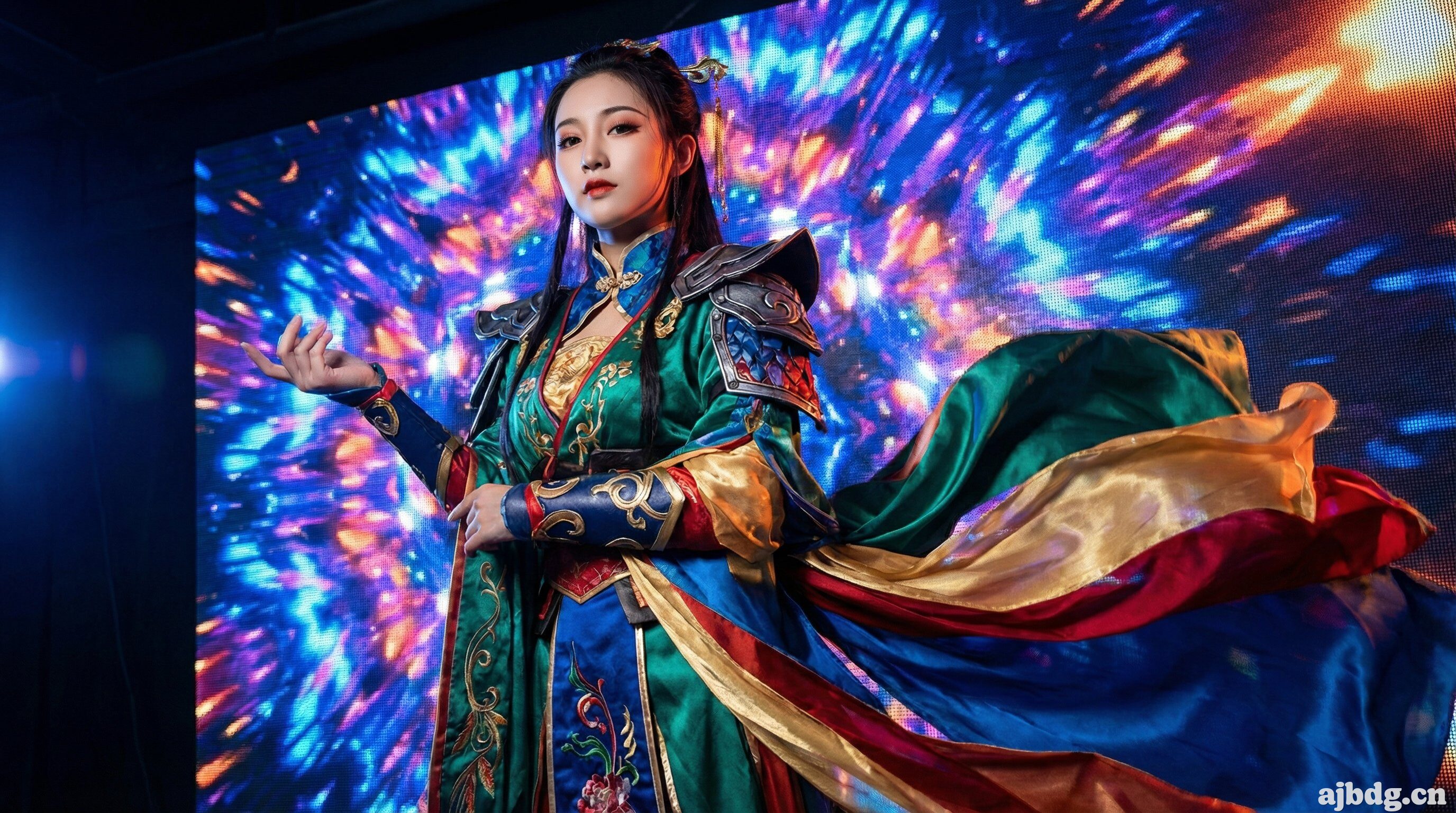 黄色仓库 Cosplay短视频